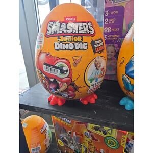Smashers Raptor Baby Junior Dino Dig Small Figure